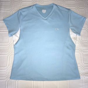 🔸 Under Armour Short Sleeve V-Neck